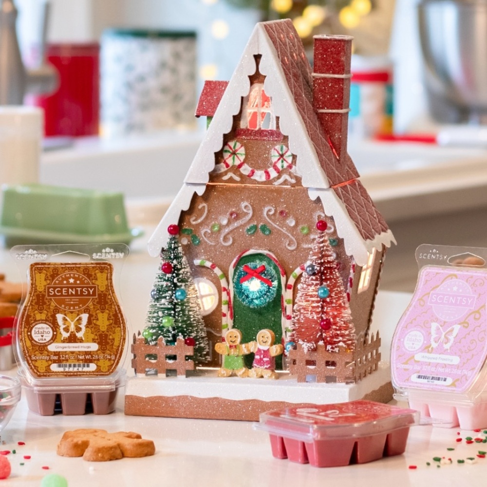 NWT Scentsy Sugar Chalet Gingerbread Full Size Warmer